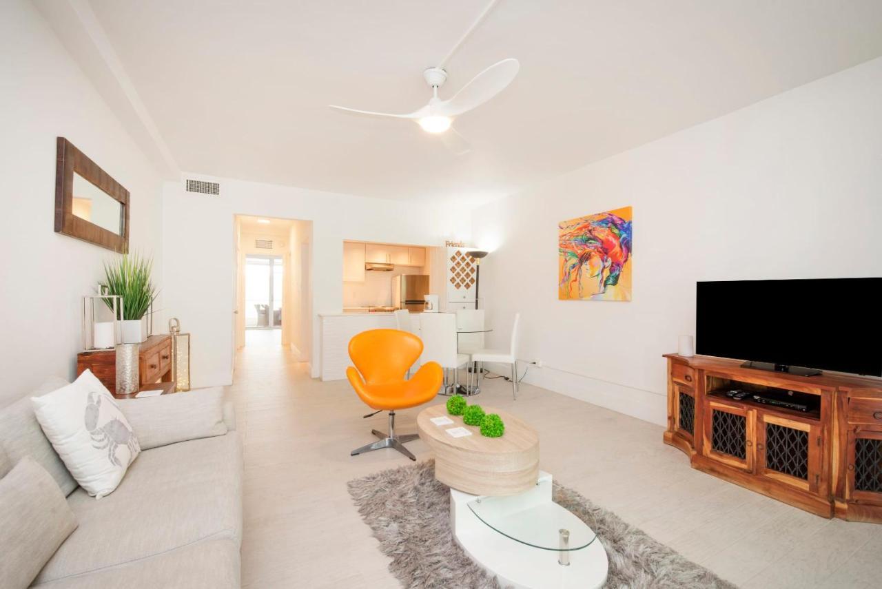 Beach Living At Island Pine Villas Blse George Town Exterior foto